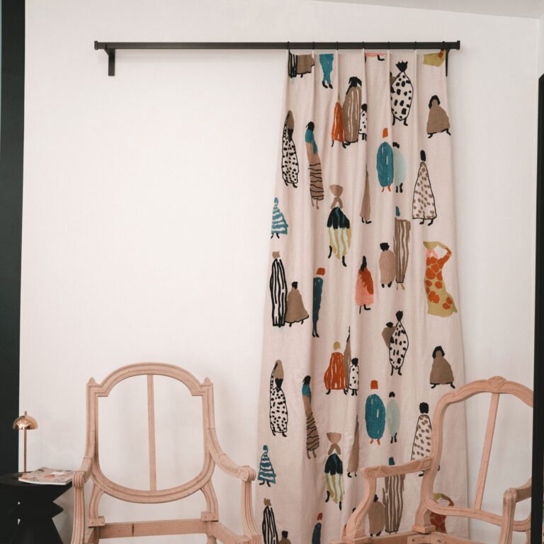 RIDEAUX Doubles rideaux confectionnés sur mesure par Mélina Wathelet